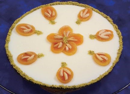 Rice pudding with apricots (Mouhallabiyeh)