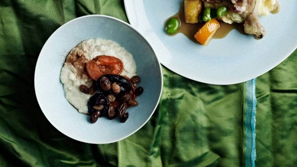 Rice pudding with dried fruit compote