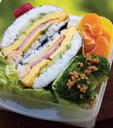 Rice sandwiches (Onigirazu)