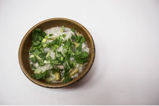 Rice soup (Khao tom)