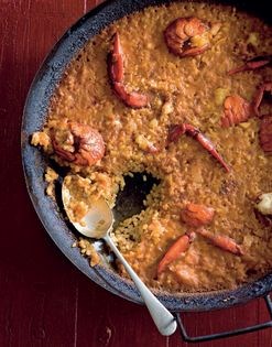 Rice with crayfish (Arroz con bogavante)