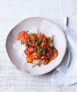 Rich & creamy vegetable curry