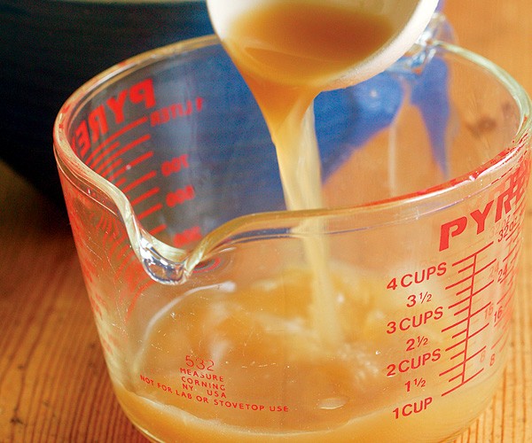 Rich turkey broth