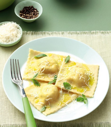 Ricotta and basil ravioli