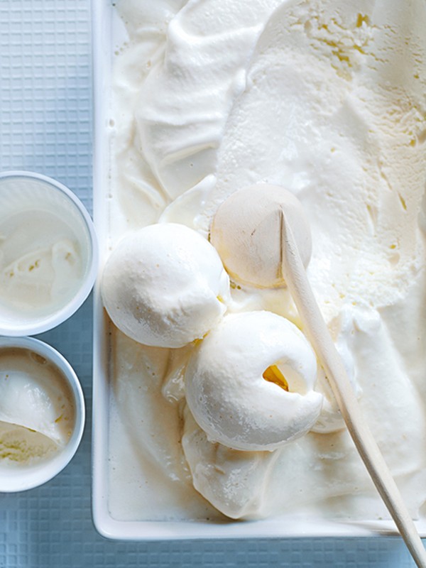 Ricotta and buttermilk ice-cream
