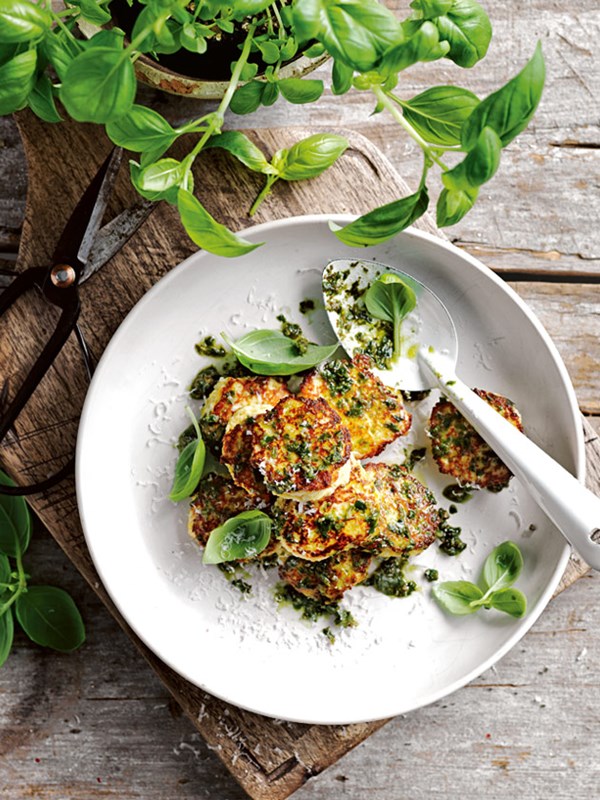Ricotta and Parmesan fritters with pesto