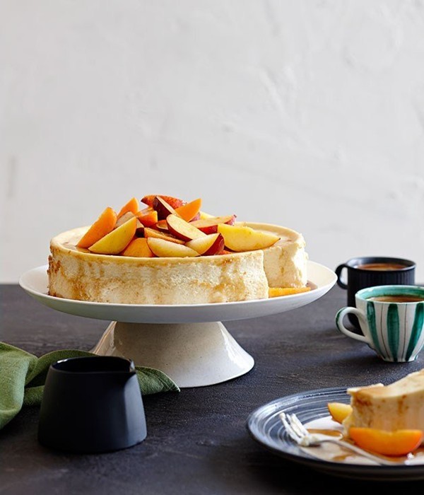 Ricotta cheesecake with late-summer fruit
