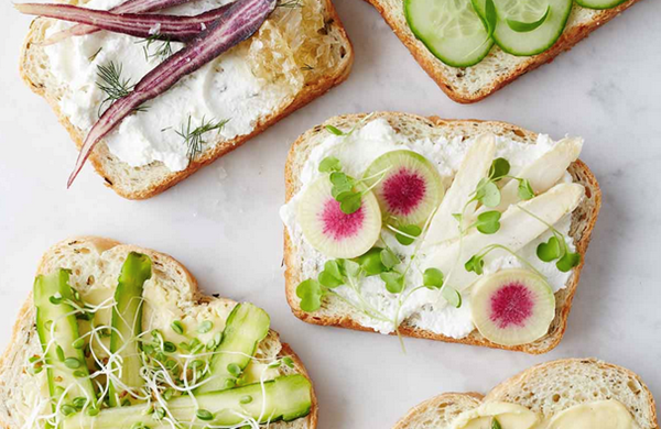 Ricotta chive bread
