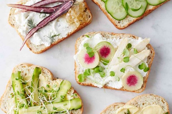 Ricotta chive bread 