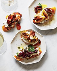 Ricotta crostini