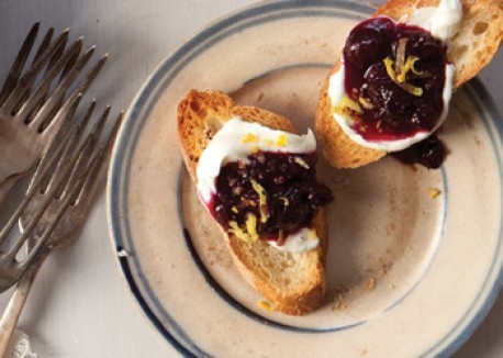 Ricotta crostini with blueberry-black pepper jam