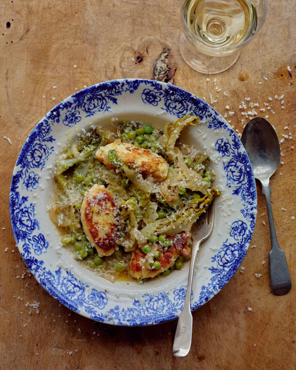 Ricotta dumplings with peas and mint