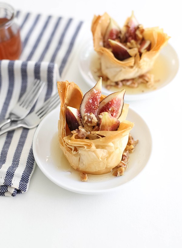 Ricotta-fig phyllo cups