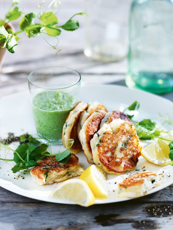 Ricotta fritters with pea and mint dip