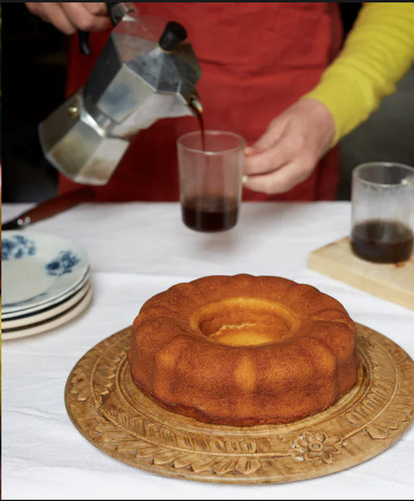Ricotta, lemon and olive oil ring cake