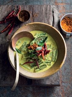 Ridged gourd curry (Watakolu vanjanaya)