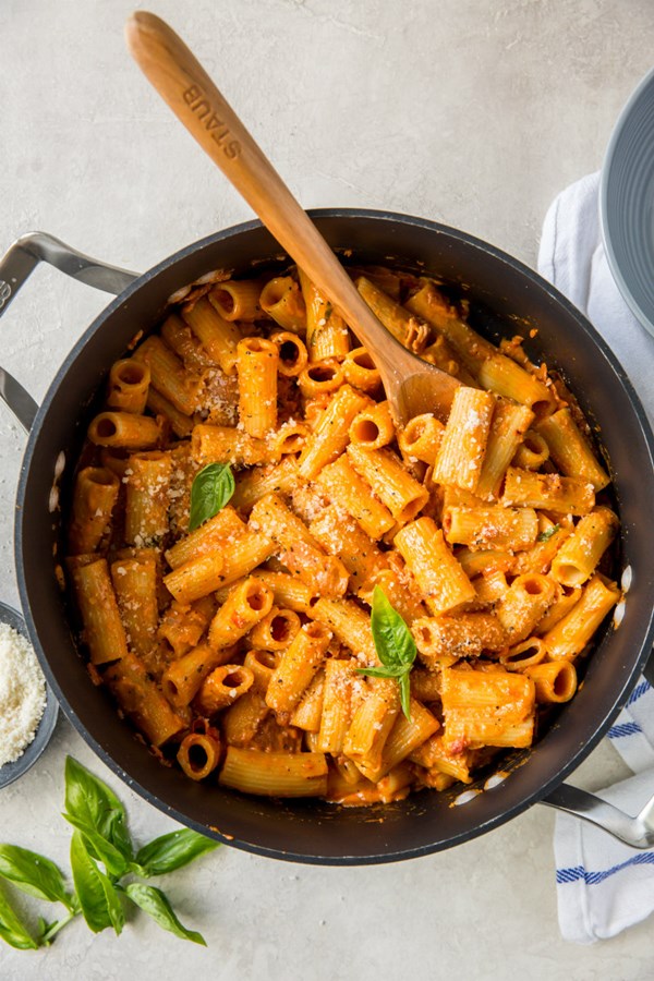 Rigatoni in vodka sauce