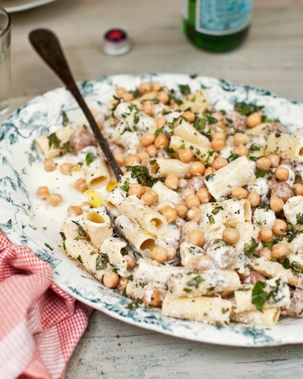 Rigatoni with Italian sausage, chickpeas and creamy basil sauce