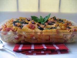 Rigatoni with spicy tomato sauce, Kalamatas, and two cheeses