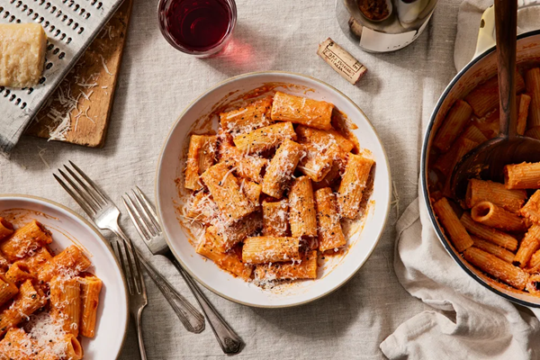 Rigatoni with vodka sauce