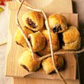 Rino's mum's almond and fig-filled Christmas cookies (Cucciddati)