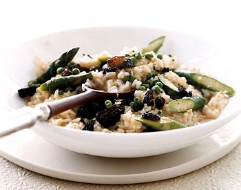 Risotto with asparagus and morel ragoût