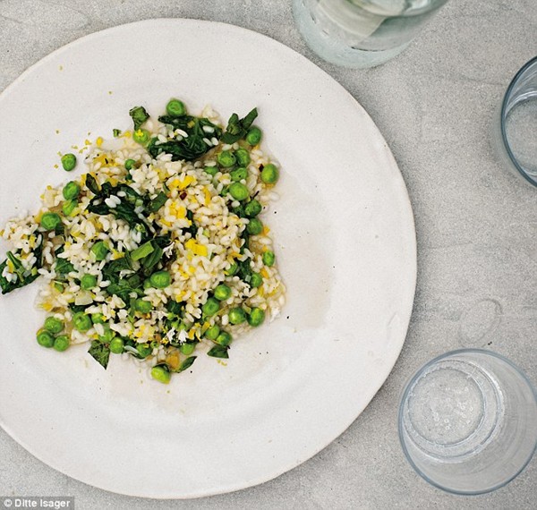 Risotto with peas and rice
