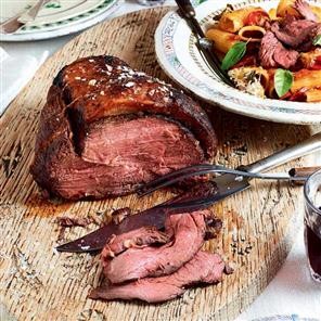 Roast beef and fresh tomato rigatoni