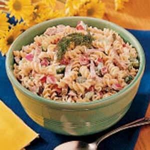 Roast beef pasta salad