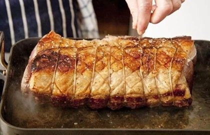 Roast beef sirloin with mushrooms, brandy and roasted potatoes