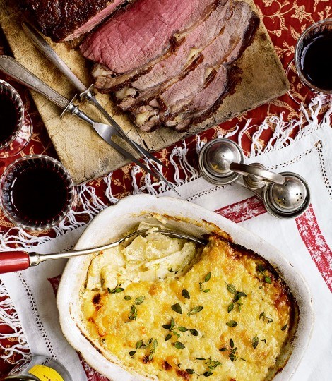 Roast beef sirloin with spiced celeriac gratin
