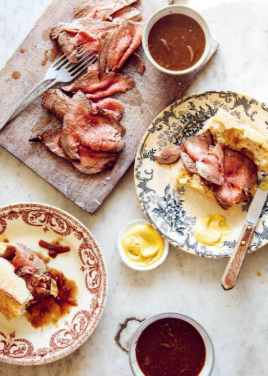 Roast beef with onion gravy