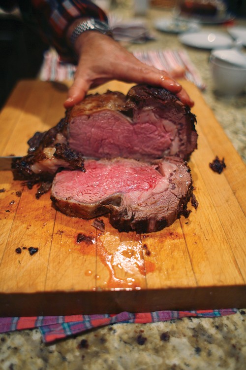 Roast boneless prime rib