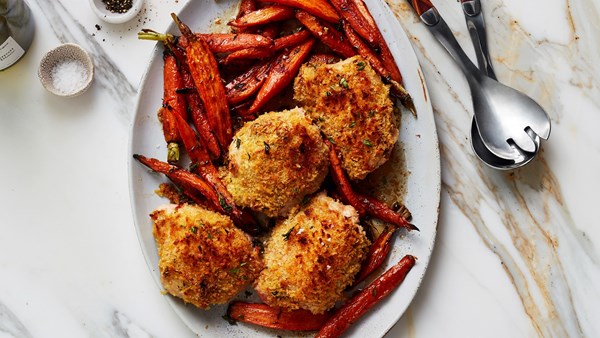 Roast chicken and carrots with mustard and thyme