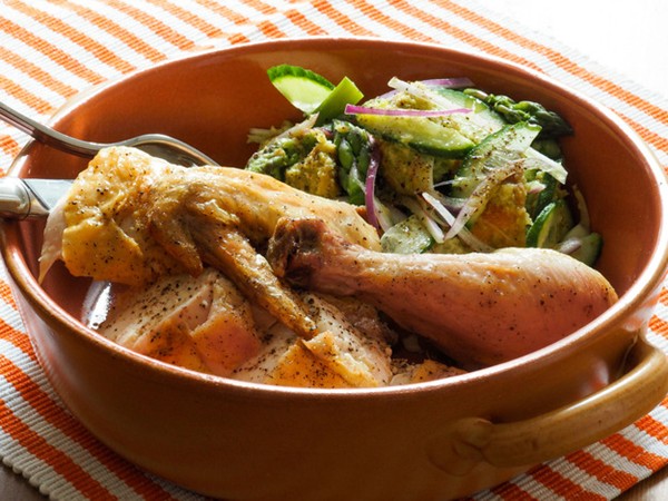 Roast chicken with asparagus panzanella