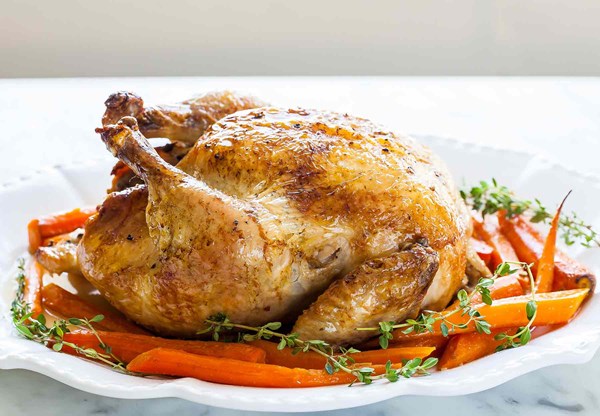 Roast chicken with carrots