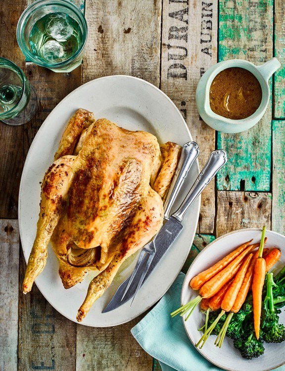 Roast chicken, with fennel, rosemary and garlic butter