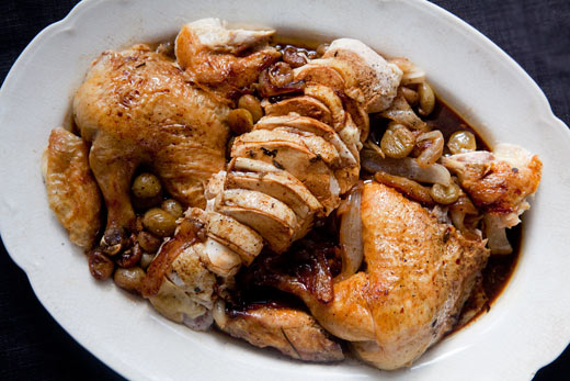 Roast chicken with grapes