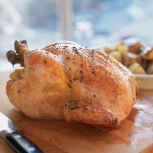 Roast chicken with lemon and thyme