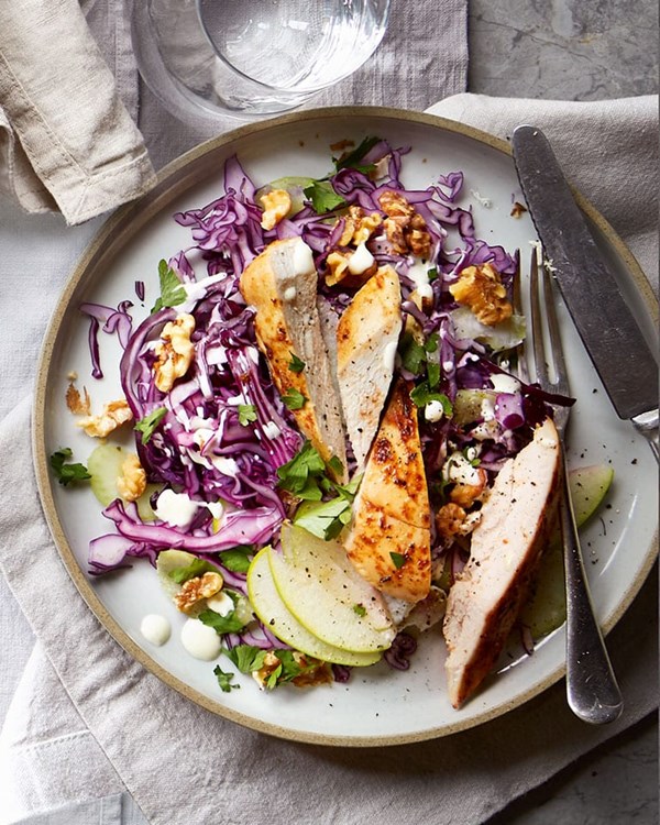 Roast chicken with red cabbage Waldorf