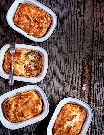 Roast dinner pot pies