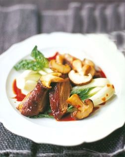 Roast duck Peking style