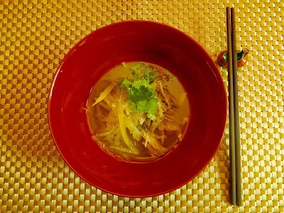  Roast duck soup with radishes (Kăoyā luóbo tang  烤鴨蘿蔔湯)