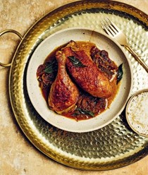 Roast duck with gravy (Tharavu roast)