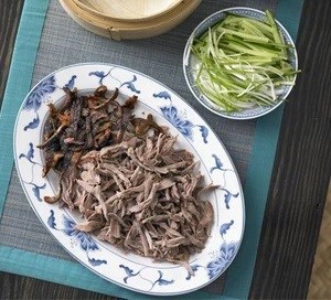 Roast duck with pancakes