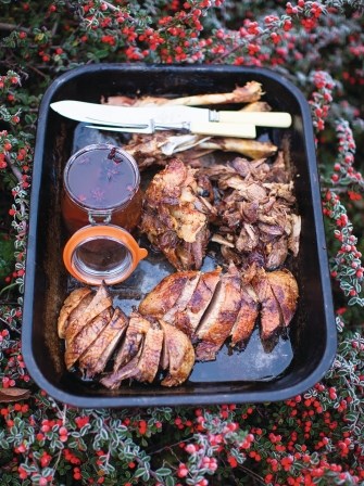 Roast goose with Christmas spices