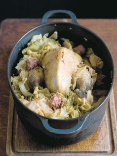 Roast guinea fowl with cabbage (Pintade rôtie au chou)