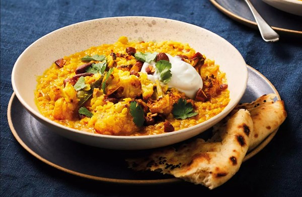 Roast gunpowder cauliflower & lentils
