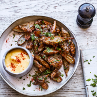 Roast Jerusalem artichokes with paprika and lemon aioli 