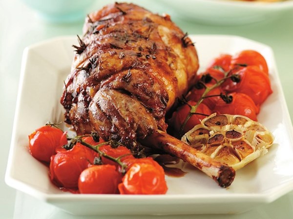 Roast lamb with anchovies & garlic
